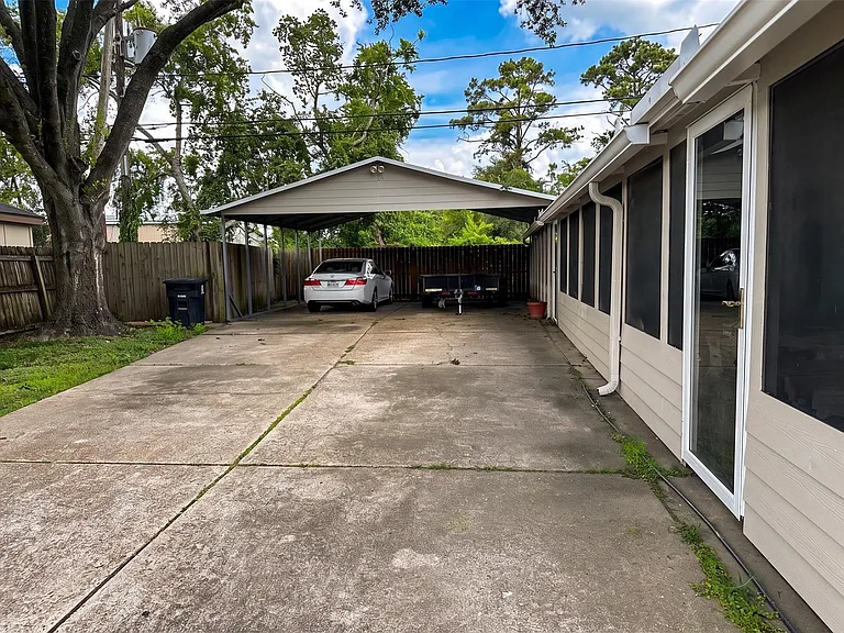 9332 Derrik Dr — Photo 16