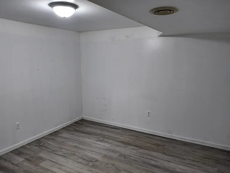 9 Jewett St #9 — Photo 13