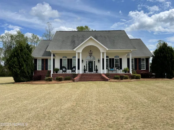 89 Antioch Church Road, Whiteville, NC 28472
