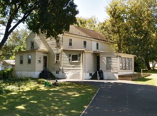 127 Hazelhurst Ave, Ewing, NJ 08638