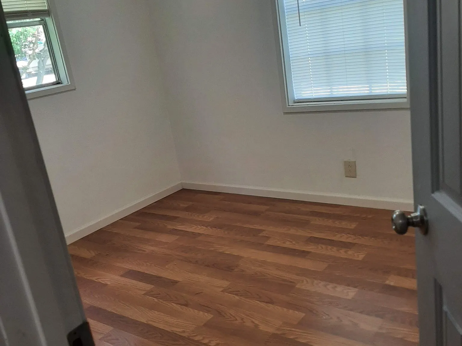2 bed, 800 sqft, $1,200 — Photo 4
