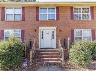 118 Barrington Dr APT 3, Athens, GA 30605