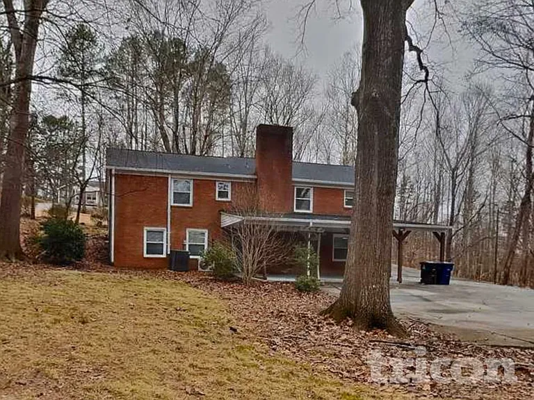 1645 Ginger Dr — Photo 22