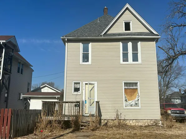 4019 7th Ave, Rock Island, IL 61201