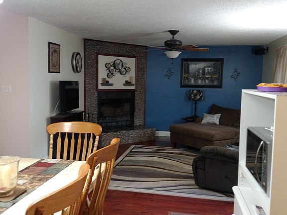 Dining area to Living room