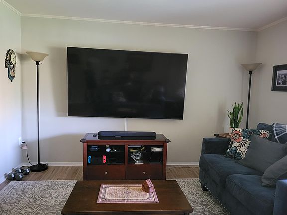 85" Sony Smart TV included with rent
