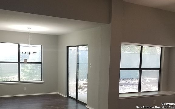 5th image of 10003 Sugarloaf Dr