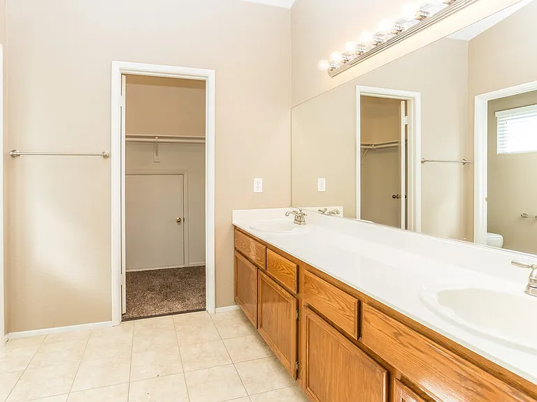 5120 Palo Pinto Ln — Photo 9