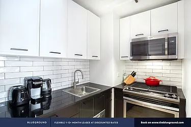 Rented by The Blueground