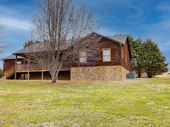 3rd image of 124 Holston Acres Dr