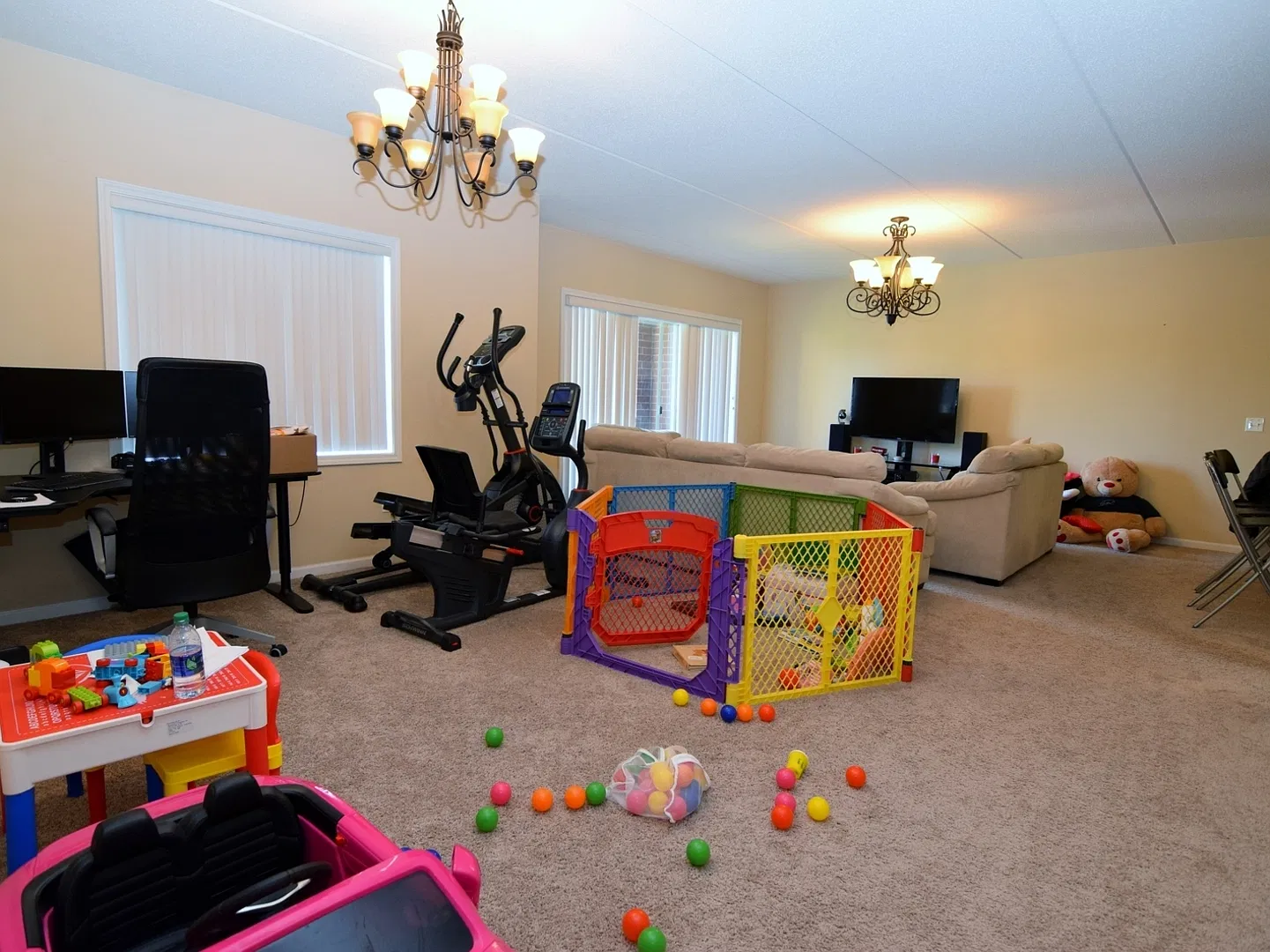 2 bed, 1575 sqft, $2,595 — Photo 4