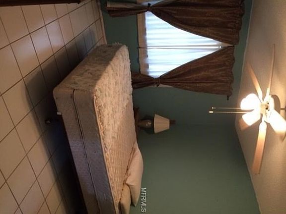 5th image of 3014 Meadow Lake Ave