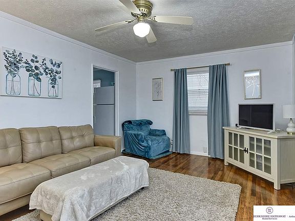 4th image of 5807 Grant St
