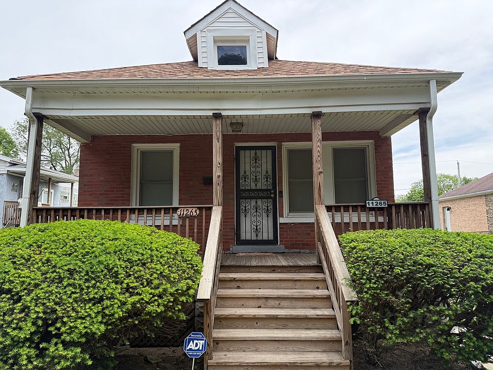 1st image of 11265 S May St