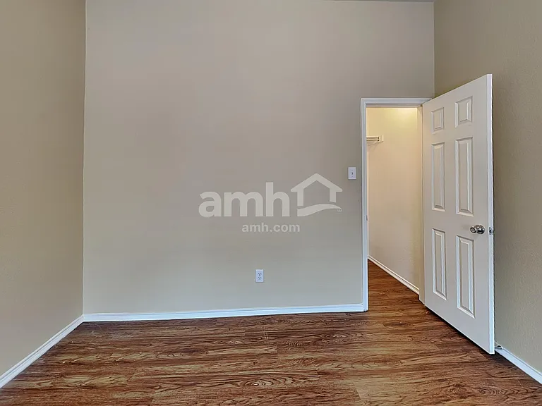 5009 Blackwood Dr — Photo 18
