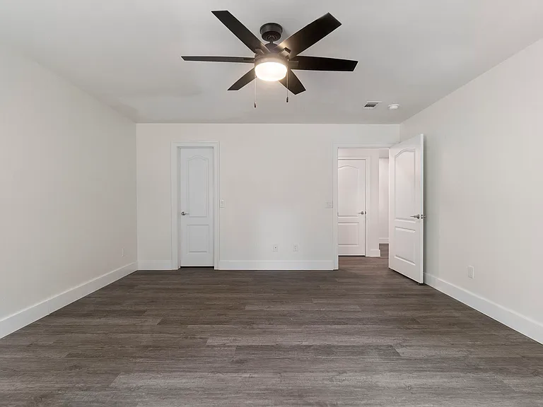 800 Shadow Ridge Dr — Photo 22