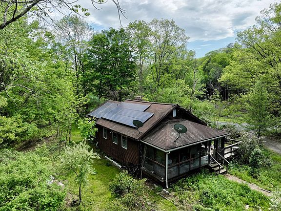 2nd image of 509 Williamsburg Rd