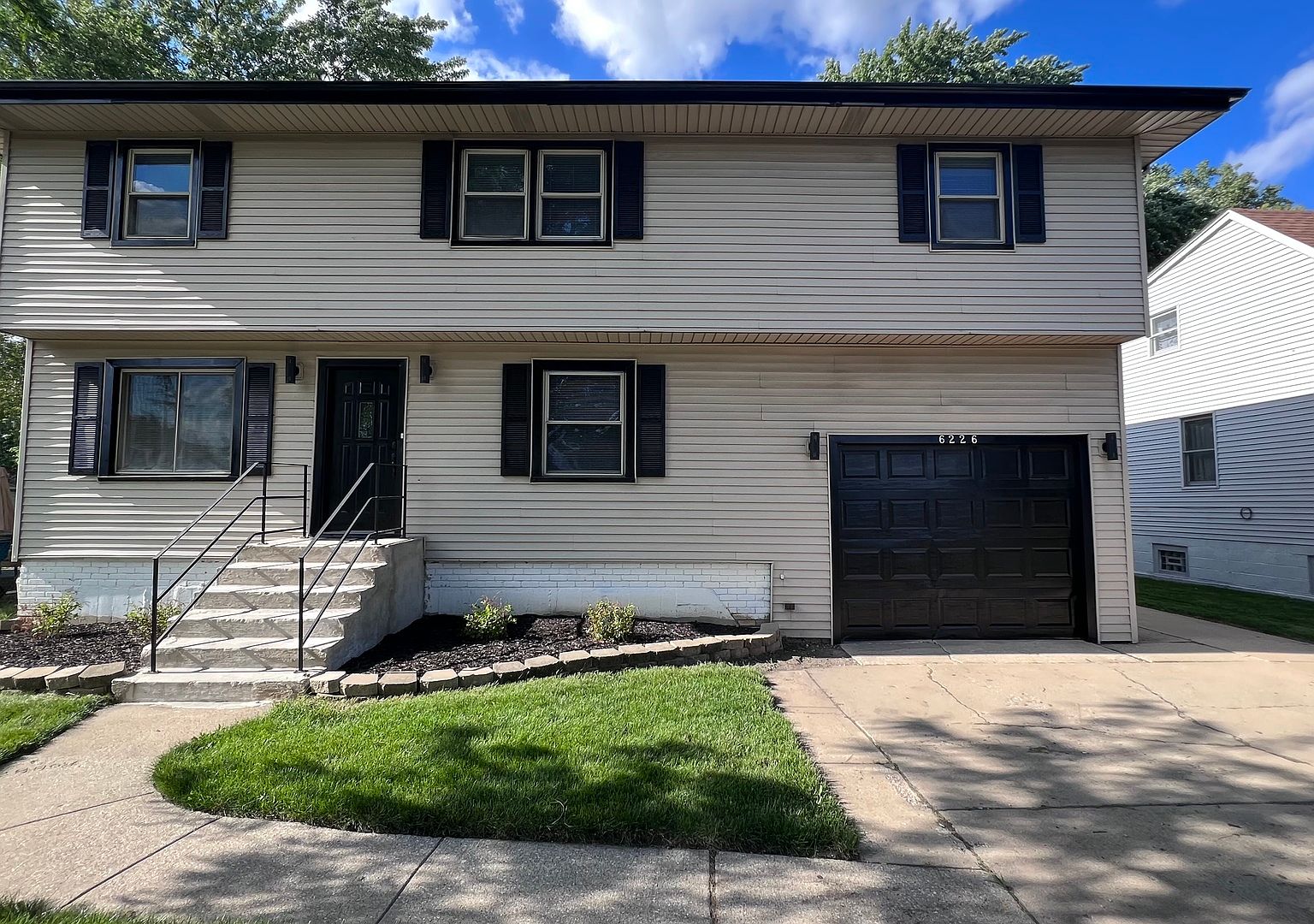 6226 W 87th St, Burbank, IL 60459 Zillow