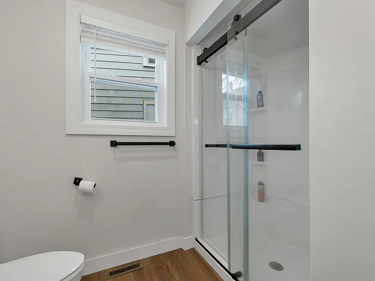 43 Franklin St — Photo 11