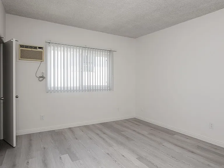 216 Palmetto Dr — Photo 17