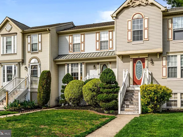 65 Wagon Wheel Dr, Sicklerville, NJ 08081