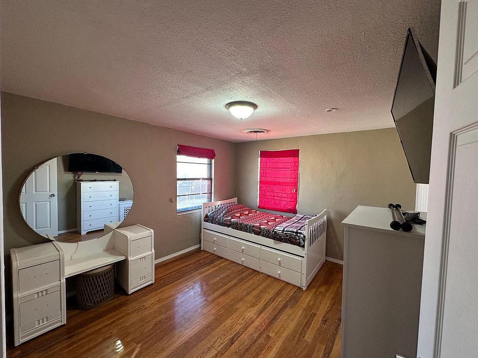 612 N 4th St, Sanderson, TX 79848 Zillow