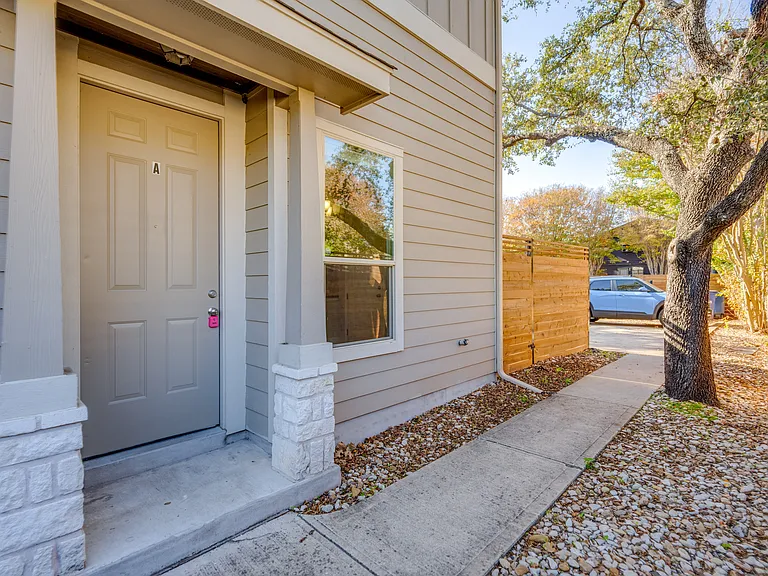 5701 Cougar Dr #A — Photo 2