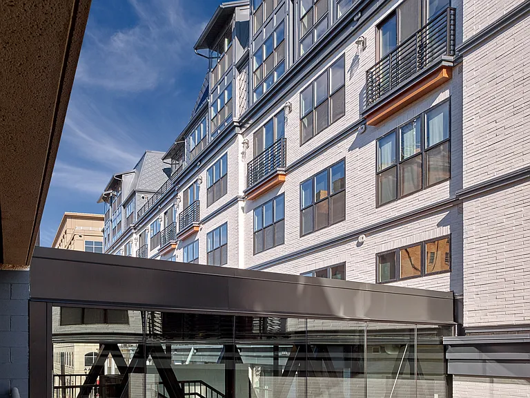 520 Lofts — Photo 20