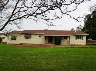 19789 S Sutliff Ave, Escalon, CA 95320