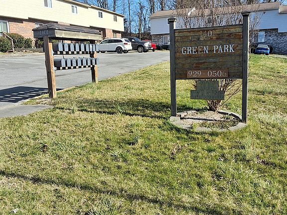 2nd image of 1401 Colony Park Dr APT 9