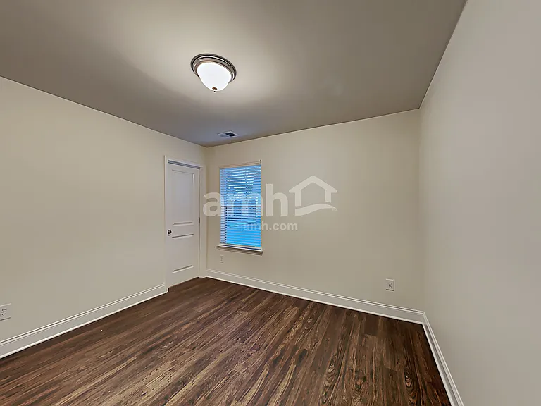 5280 Hudson Valley Dr — Photo 26