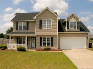 1916 Yellowbrick Rd, Fayetteville, NC 28314