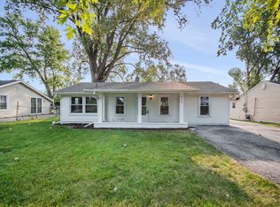 516 S Loucks St, Aurora, IL 60505