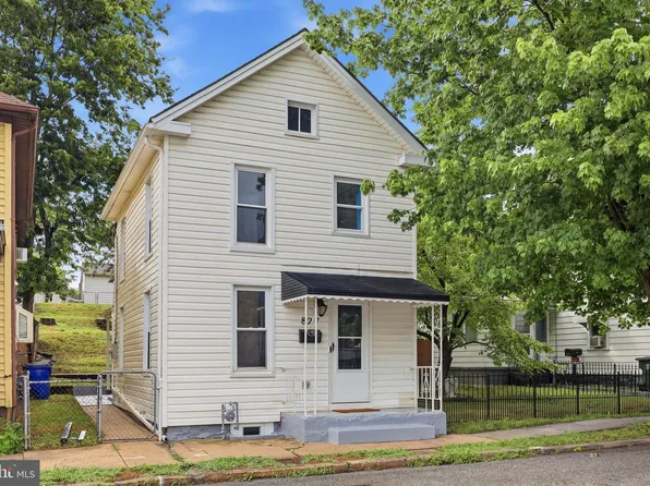 827 Chestnut St, Hagerstown, MD 21740