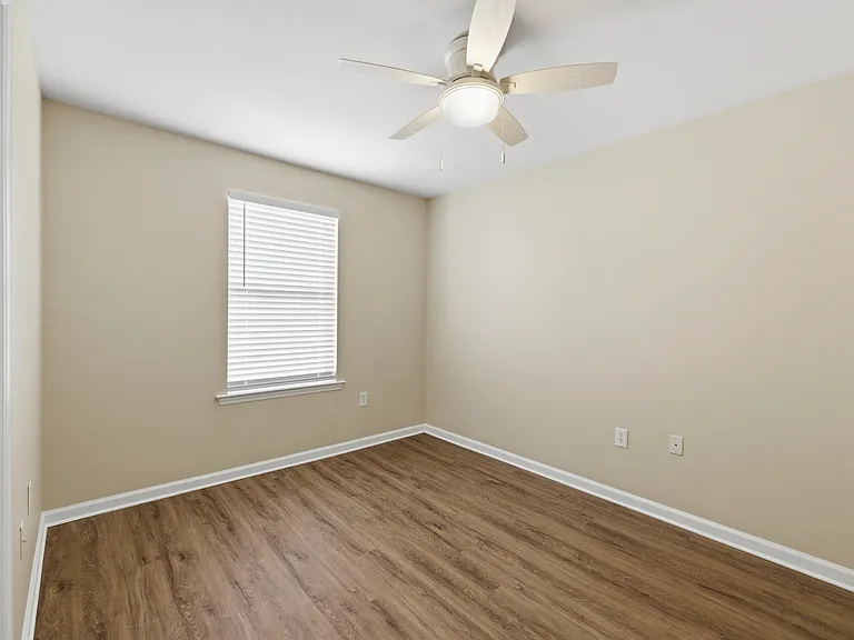1611 Quazar Rd — Photo 22