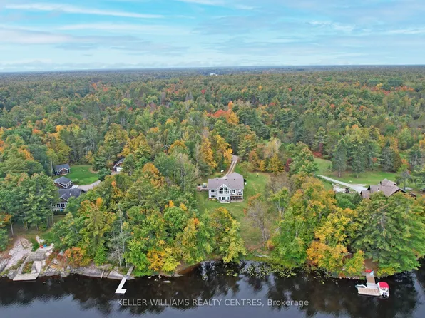 1623 Houseys Rapids Rd Unit 4, Gravenhurst, ON P1P 1R3