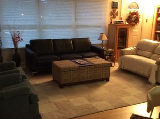 912 Bong Blvd, Duluth, MN 55811