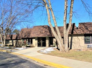 1000 Cannon Valley Dr APT 147, Northfield, MN 55057