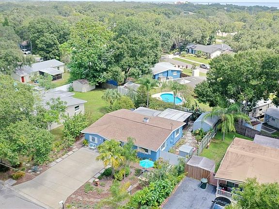 4th image of 720 W Gate Dr