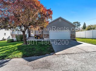 1297 W Glencoe Dr, Salt Lake City, UT 84123
