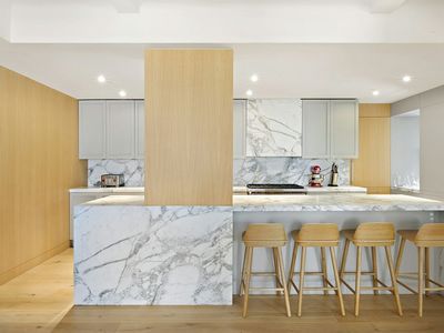 310 W 72nd St #3EF, Manhattan, NY, 10023