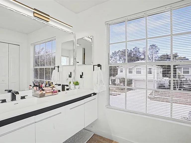 8105 River Mont Way — Photo 13
