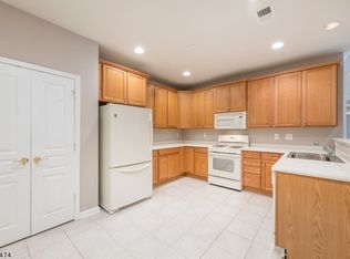 2203 Conrad Way, Somerset, NJ 08873