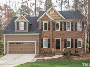 104 Mariposa Dr, Cary, NC 27513