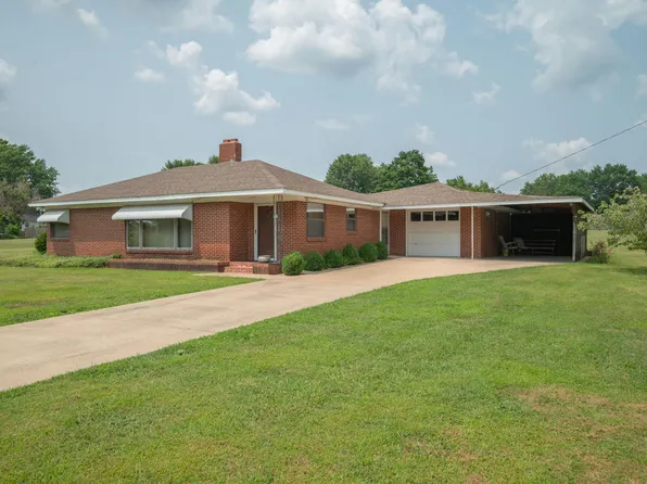 600 W County Street, Monett, MO 65708