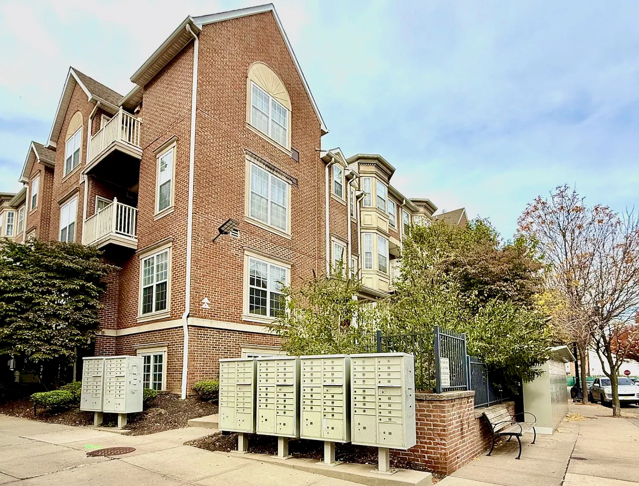 2 bed, 2.5 bath, 1580 sqft, $3,200 — Photo 1