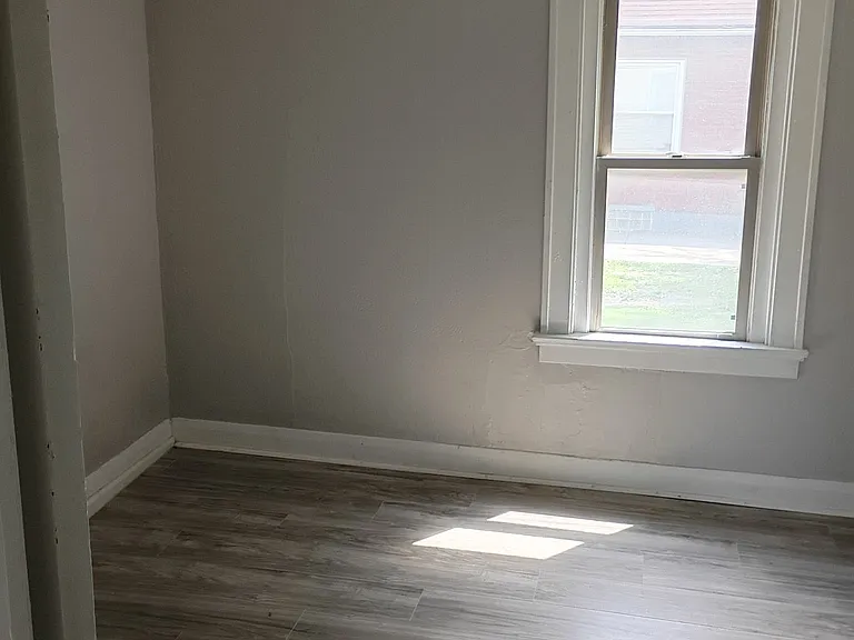 3430 Maple St #1 — Photo 6