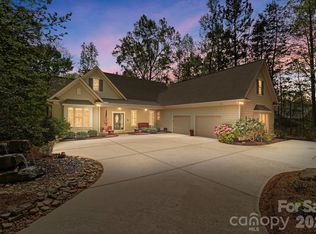 2370 Valelake Rd, York, SC 29745