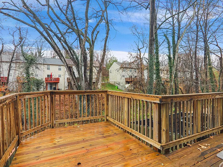 5626 Onslow Way — Photo 21