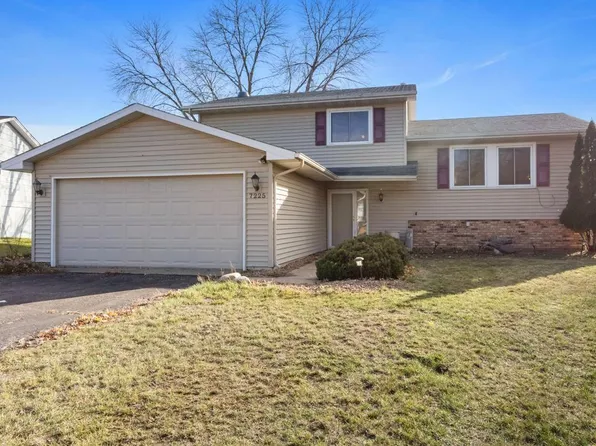 7225 Candlewood Dr, Minneapolis, MN 55445